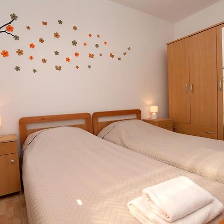 Vila Kuzmanic Trogir Exterior photo
