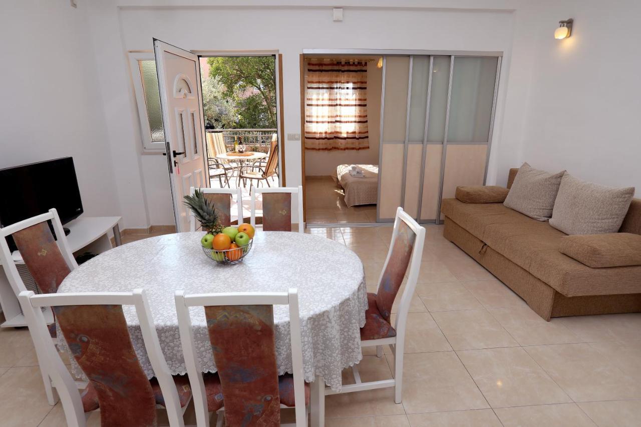 Vila Kuzmanic Trogir Exterior photo